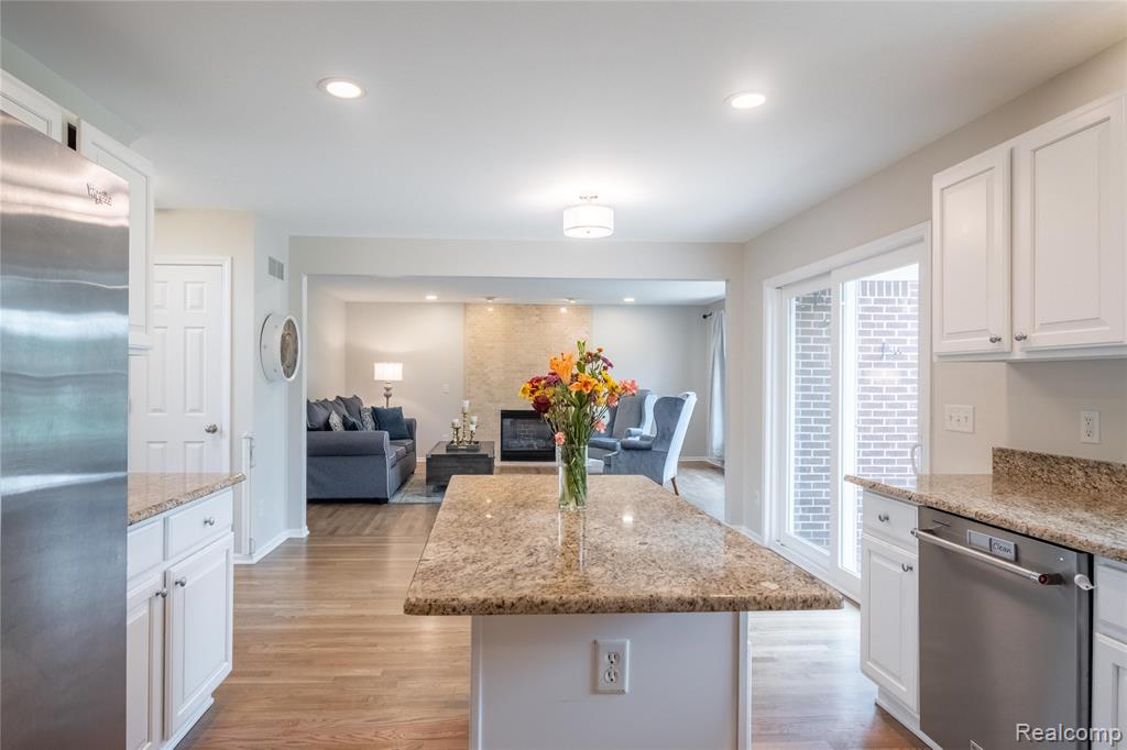 3506 Niagara Avenue, Canton, MI 48188 — Photo 8