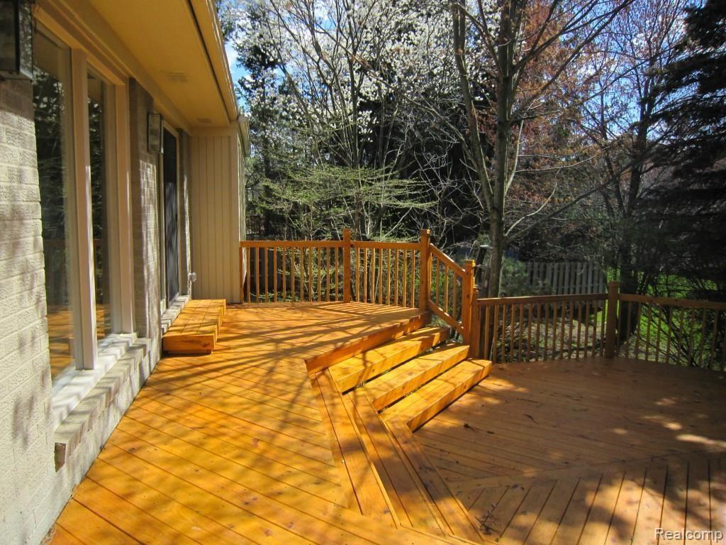 6850 ARLINGTON, West Bloomfield, MI — Photo 22