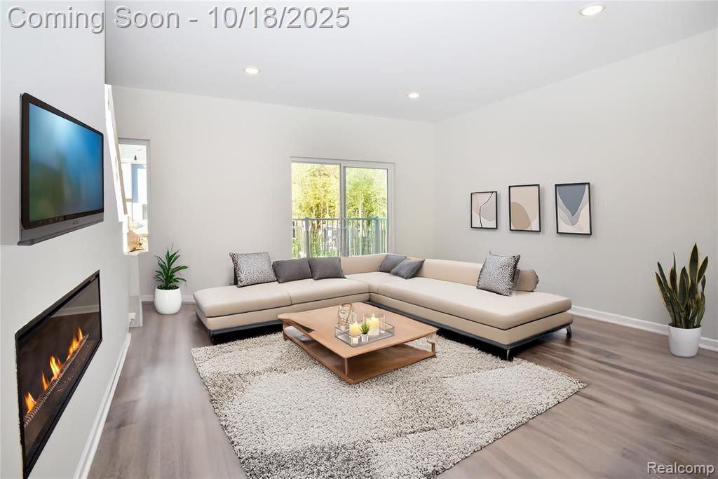 756 Huntley Lane, Troy, MI 48085 — Photo 3