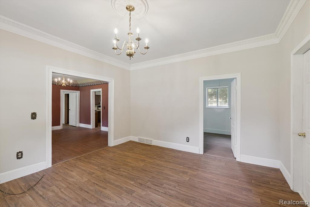 603 N Line Street, Chesaning, MI 48616 — Photo 8