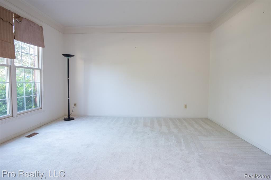 4233 Holly Lane, Rochester, MI 48306 — Photo 5