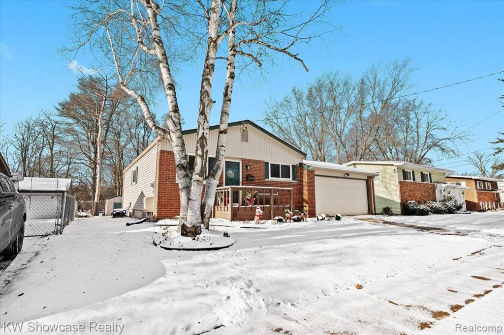 115 N CORBIN Street, Holly, MI 48442 — Photo 34