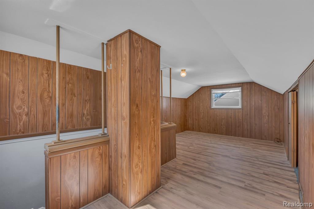 425 CLEVELAND Avenue, Lincoln Park, MI 48146 — Photo 13