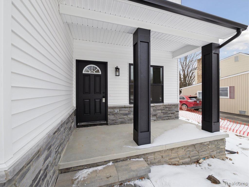 15579 MARILYN Avenue, Plymouth, MI 48170 — Photo 13