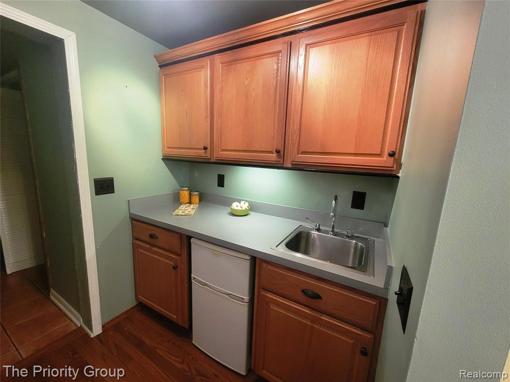 5650 Hillsboro Road, Davisburg, MI 48350 — Photo 21