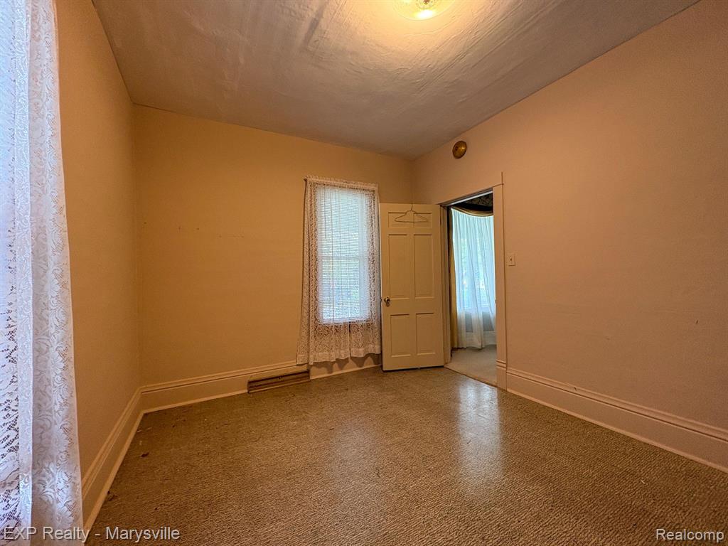 206 SPRING Street, Yale, MI 48097 — Photo 16