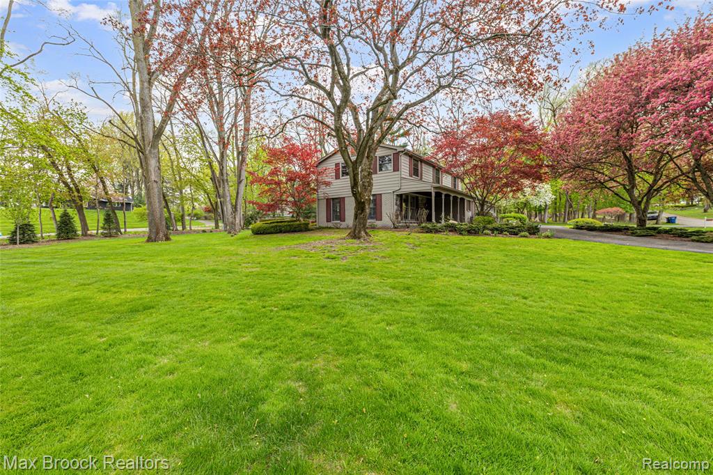 25933 Hersheyvale Drive, Franklin, MI 48025 — Photo 35