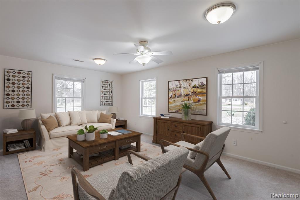 6194 E HILL Road, Grand Blanc, MI 48439 — Photo 2