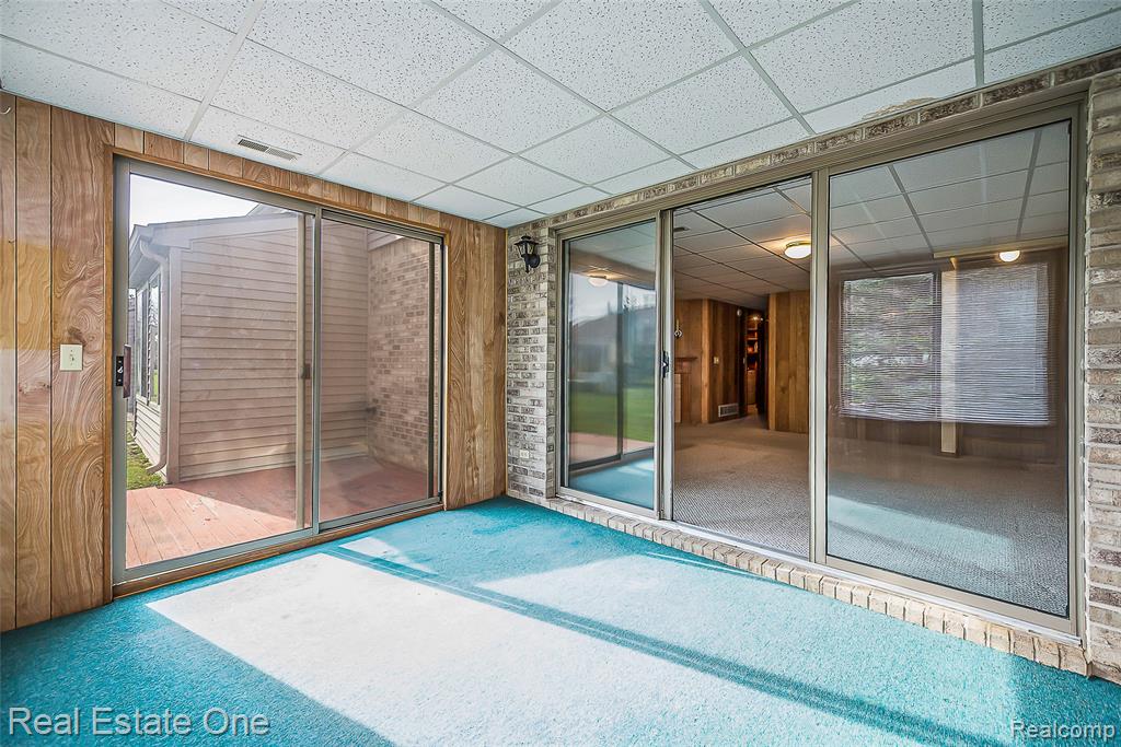 62360 Arlington Circle, 2, South Lyon, MI 48178 — Photo 32