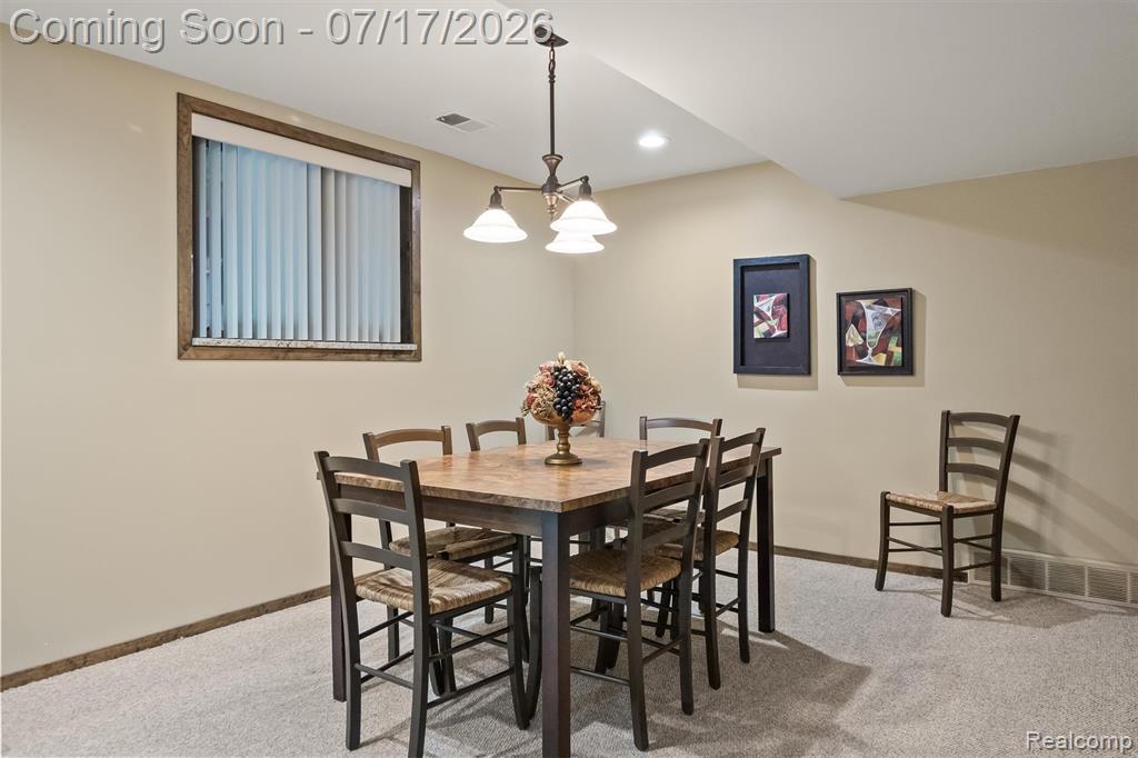 5863 Seville Circle, Orchard Lake Village, MI 48324 — Photo 50