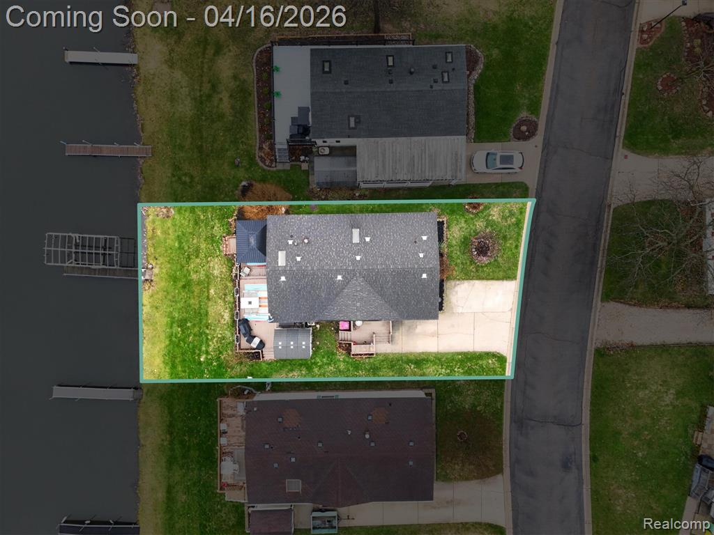 11542 Clearwater Dr, Fenton, MI 48430 — Photo 58