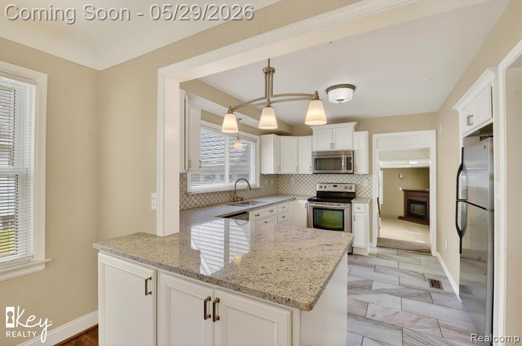 98 W Wabash Avenue, Belleville, MI 48111 — Photo 18
