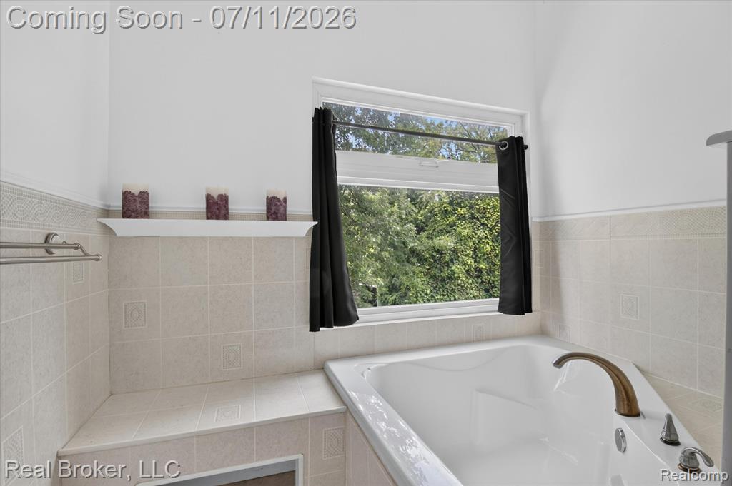 245 Bates Lane, Monroe, MI 48162 — Photo 28
