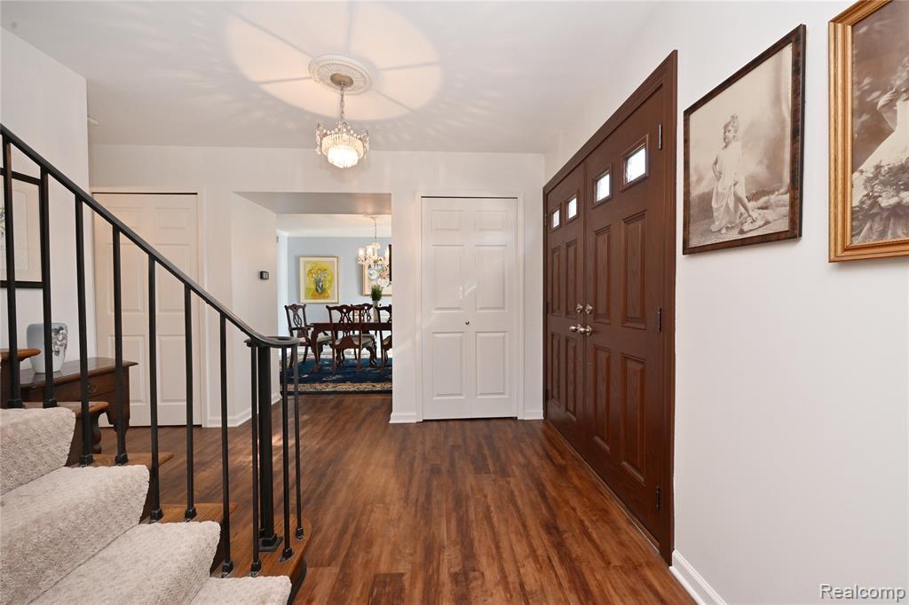 6024 Ledgeway Drive, West Bloomfield, MI — Photo 16