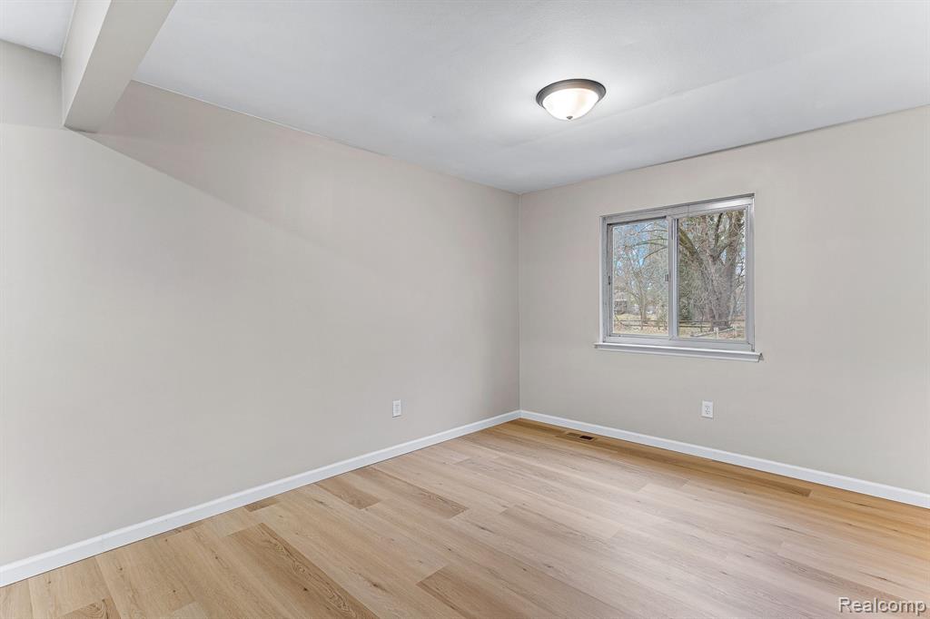 41639 METALINE Drive, Canton, MI 48187 — Photo 20