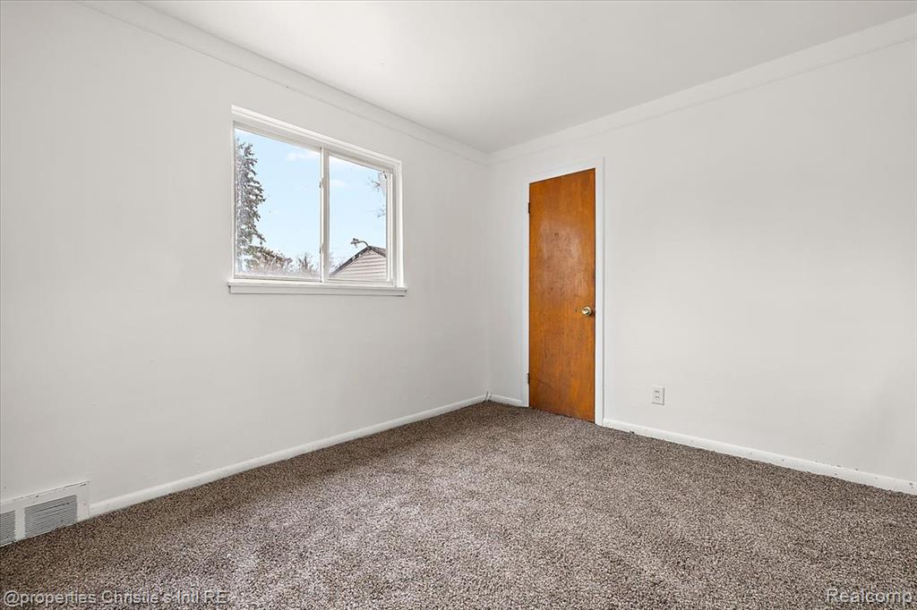 20619 Patton Court, Detroit, MI 48228 — Photo 12