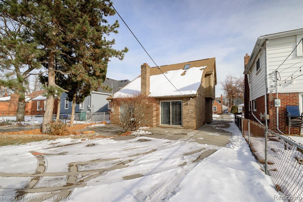 925 N Rosevere Avenue, Dearborn, MI 48128 — Photo 35