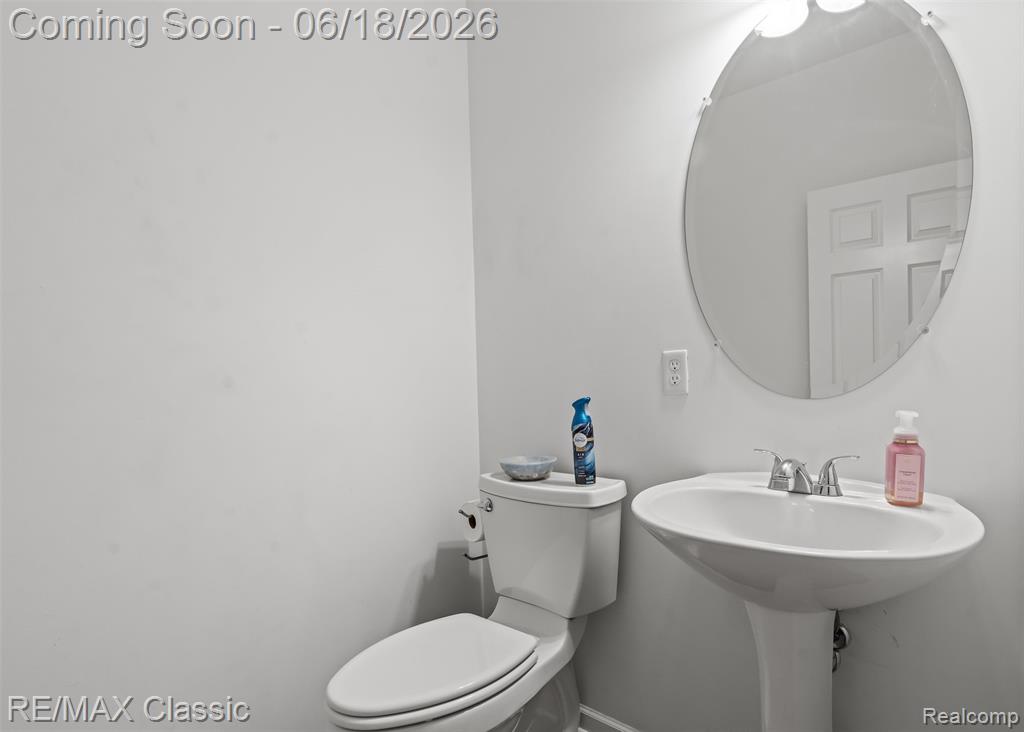 10884 Bouldercrest Drive, South Lyon, MI 48178 — Photo 16