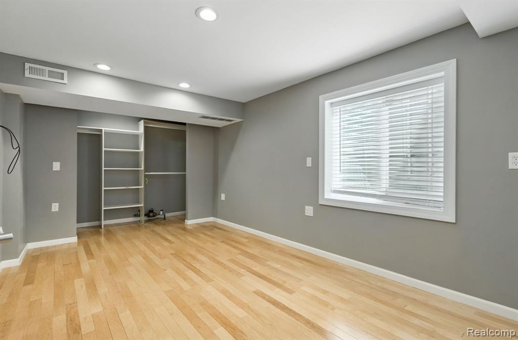 50219 Cheltenham Drive, Macomb, MI 48044 — Photo 28