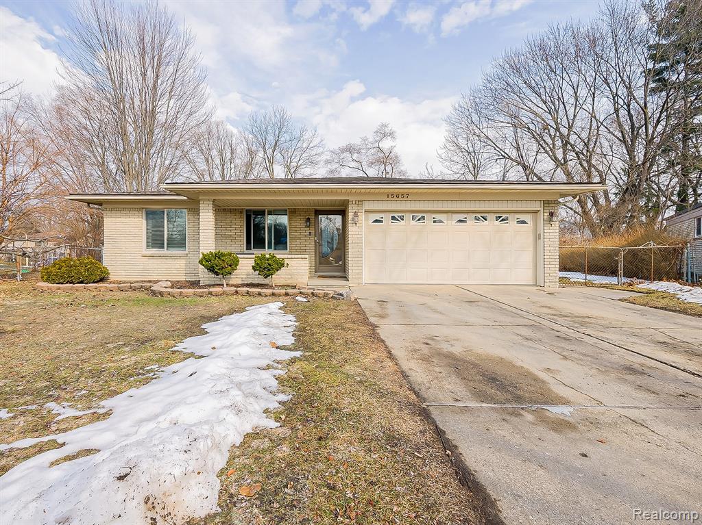 15657 Lauren, Fraser, MI 48026 — Photo 24