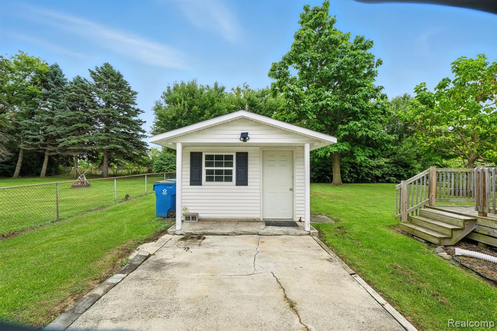 8093 Crapo Street, Swartz Creek, MI 48473 — Photo 26
