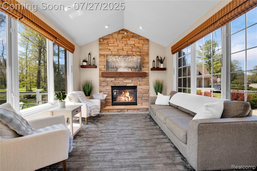 736 Inverness, Highland, MI — Photo 28