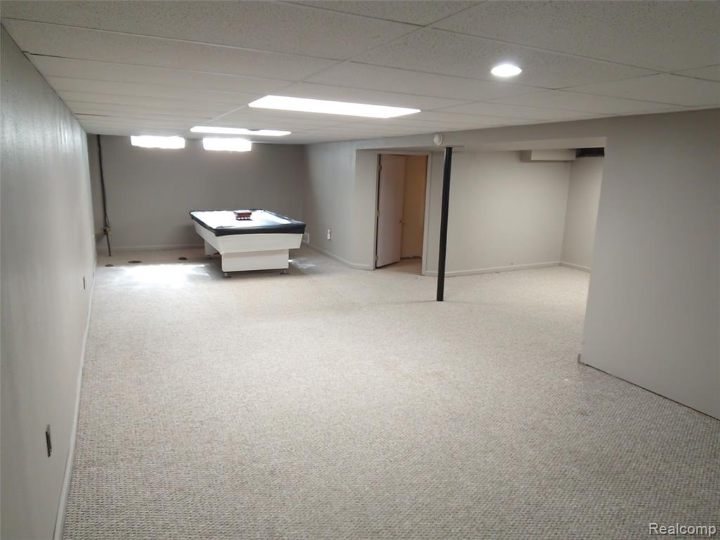 8283 Christine Street, Warren, MI 48093 — Photo 16