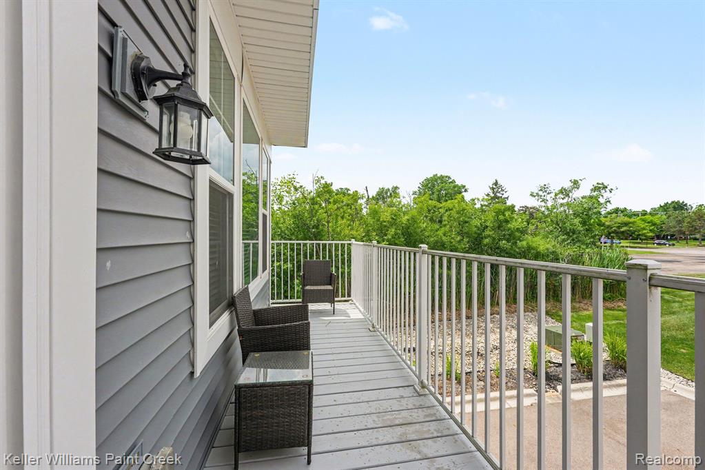 4923 Treeside Lane, Troy, MI 48098 — Photo 19
