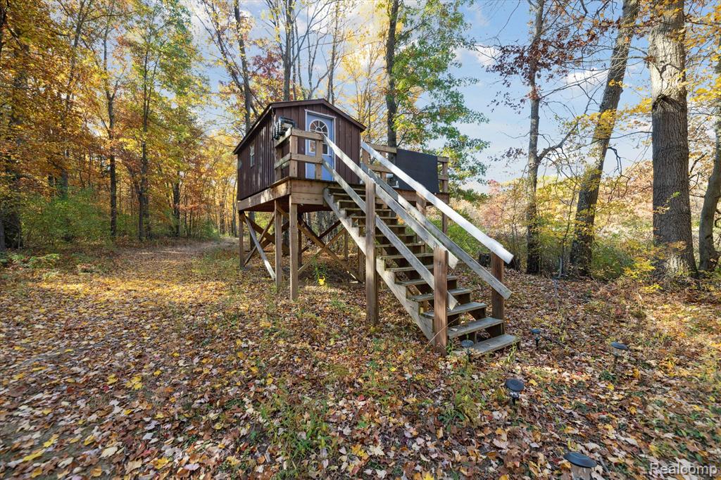 2160 E Jones Road, Howell, MI 48855 — Photo 36