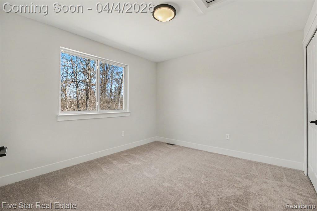 7842 Trailside Court, West Bloomfield, MI 48323 — Photo 28