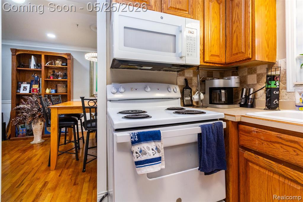42928 Versailles Road, Canton, MI 48187 — Photo 16