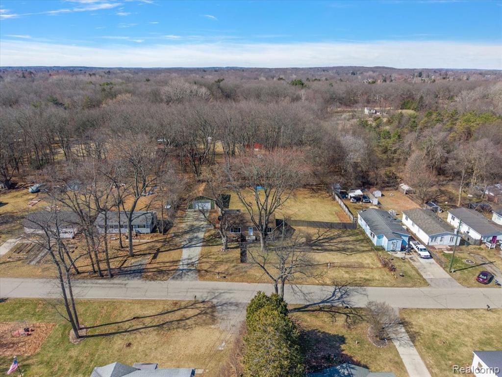 5275 Lake Grove Drive, White Lake, MI 48383 — Photo 52