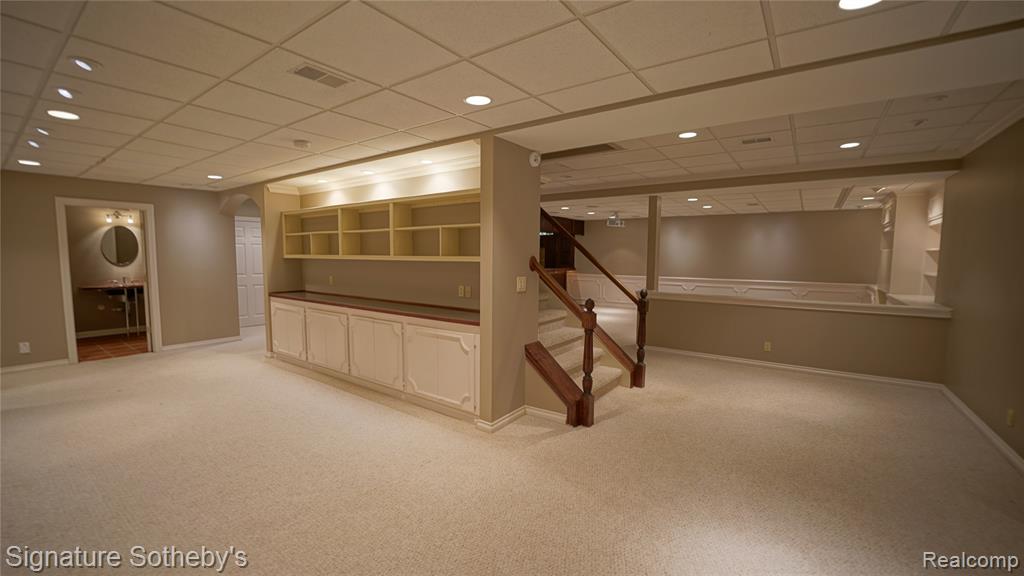 6608 ENCLAVE Drive, Clarkston, MI 48348 — Photo 30