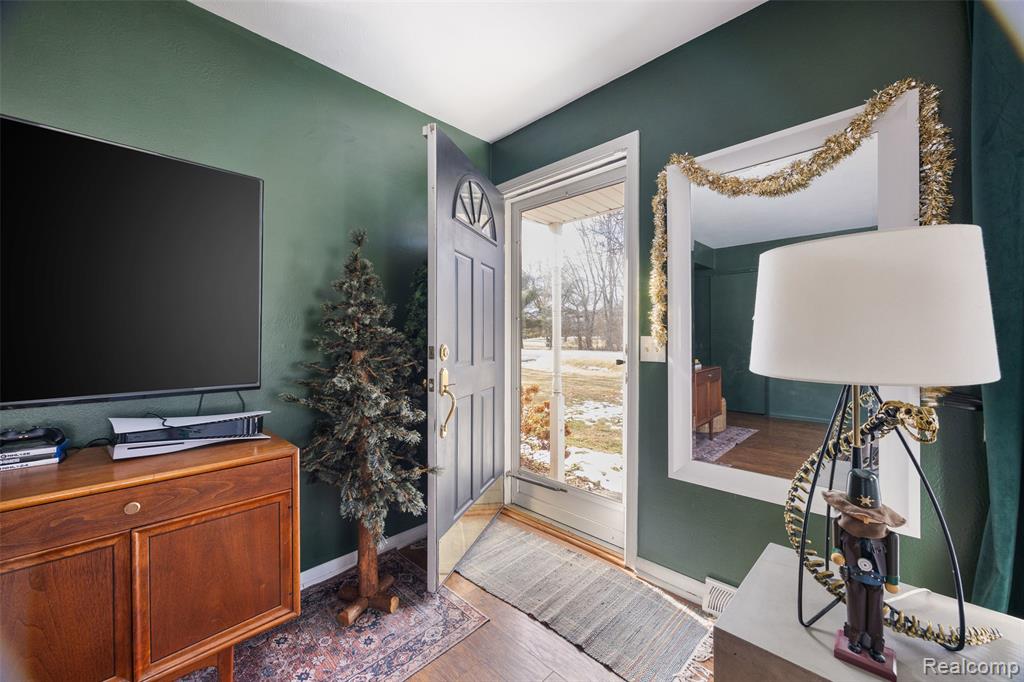 7768 Jackman Road, Temperance, MI 48182 — Photo 7