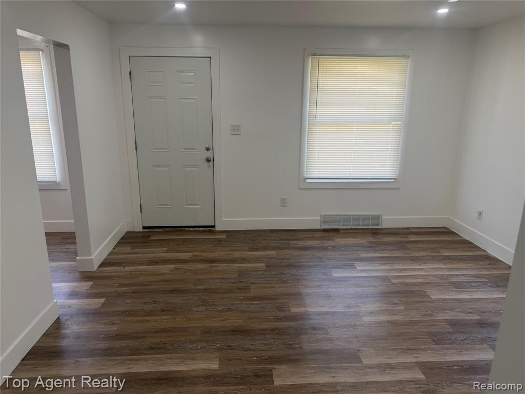 11393 Prest Street, Detroit, MI 48227 — Photo 12