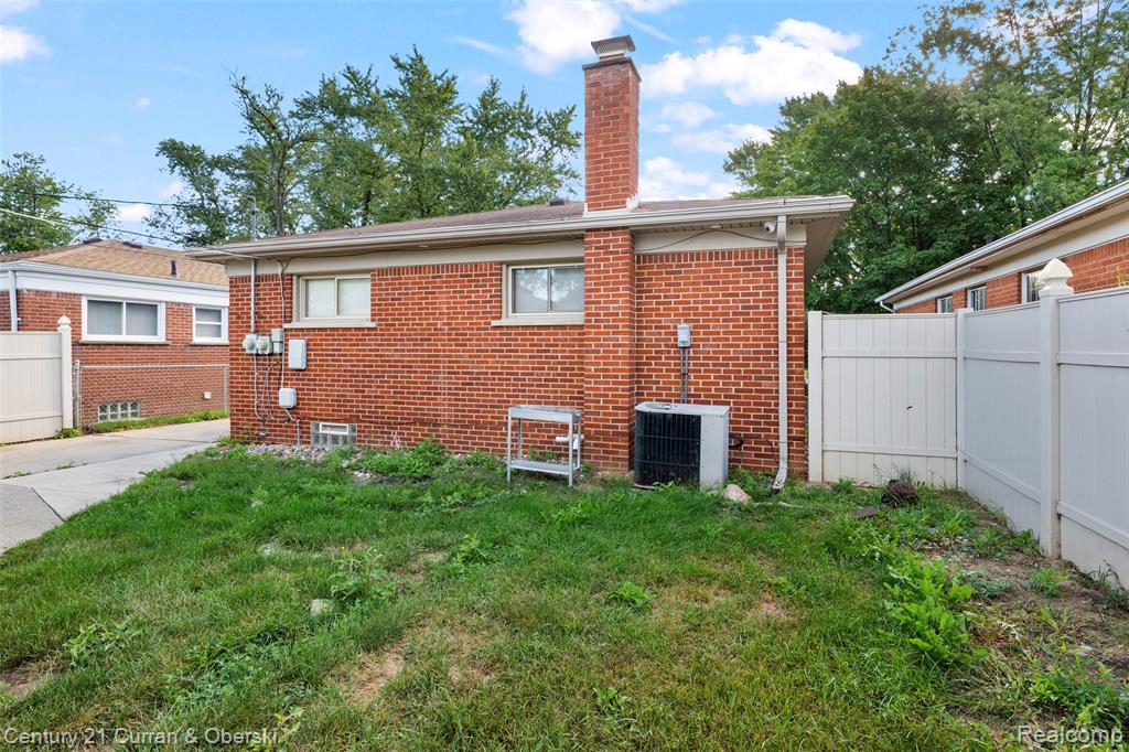 4008 Katherine Street, Dearborn Heights, MI 48125 — Photo 26
