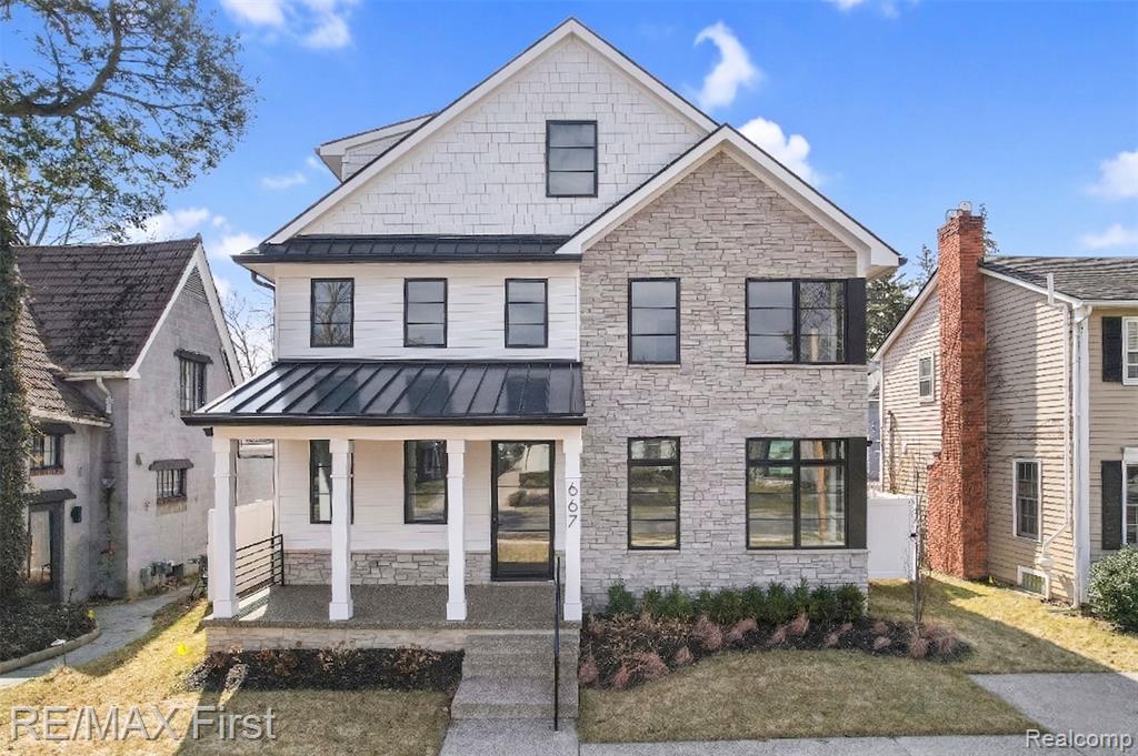 667 Oak, Birmingham, MI 48009 — Photo 2