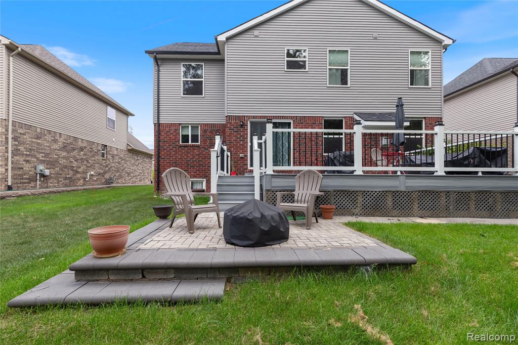 43198 Wilderness Drive, Canton, MI 48188 — Photo 44
