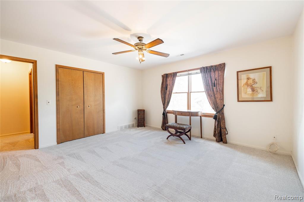 8597 Mathias Drive, 43, Grosse Ile, MI 48138 — Photo 15