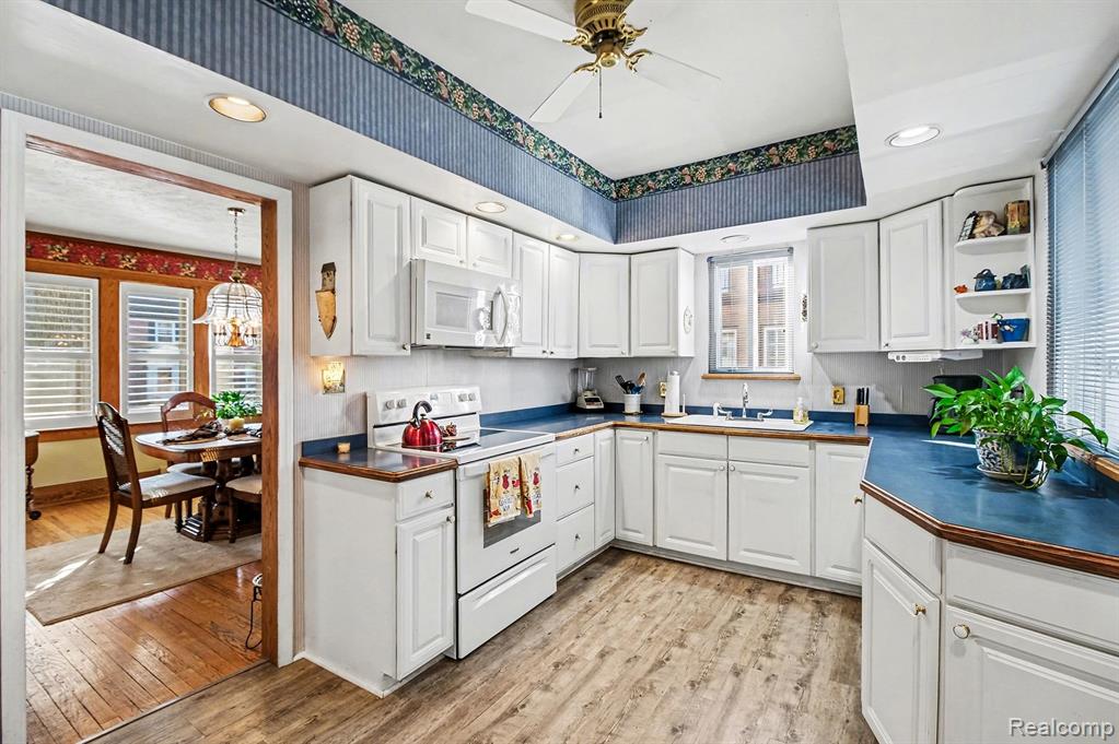 466 W Maplehurst Street, Ferndale, MI 48220 — Photo 12