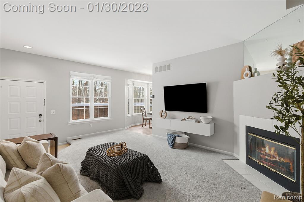 7056 Green Farm Road, West Bloomfield, MI — Photo 10