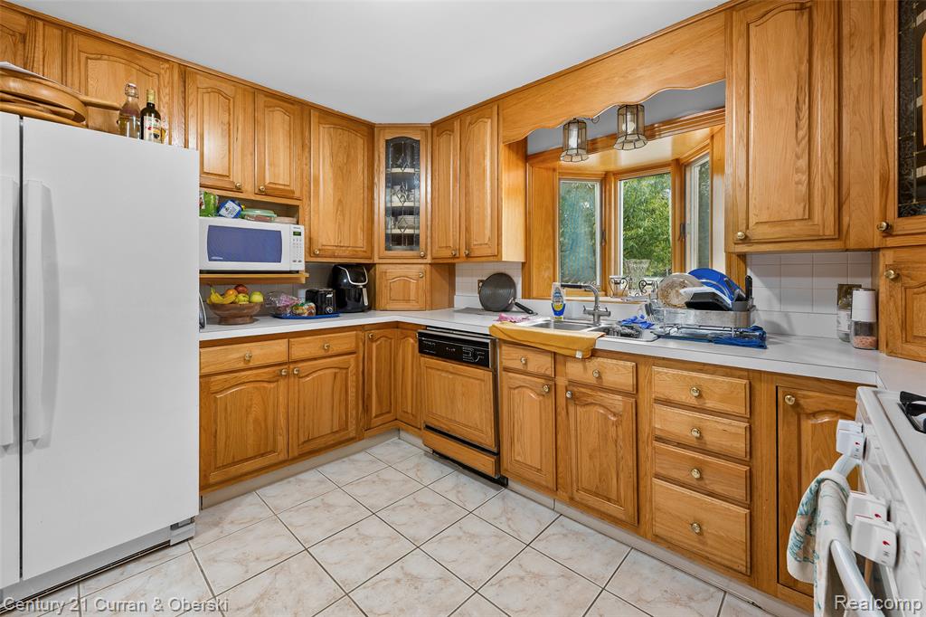 9207 Inkster Road, Livonia, MI 48150 — Photo 15