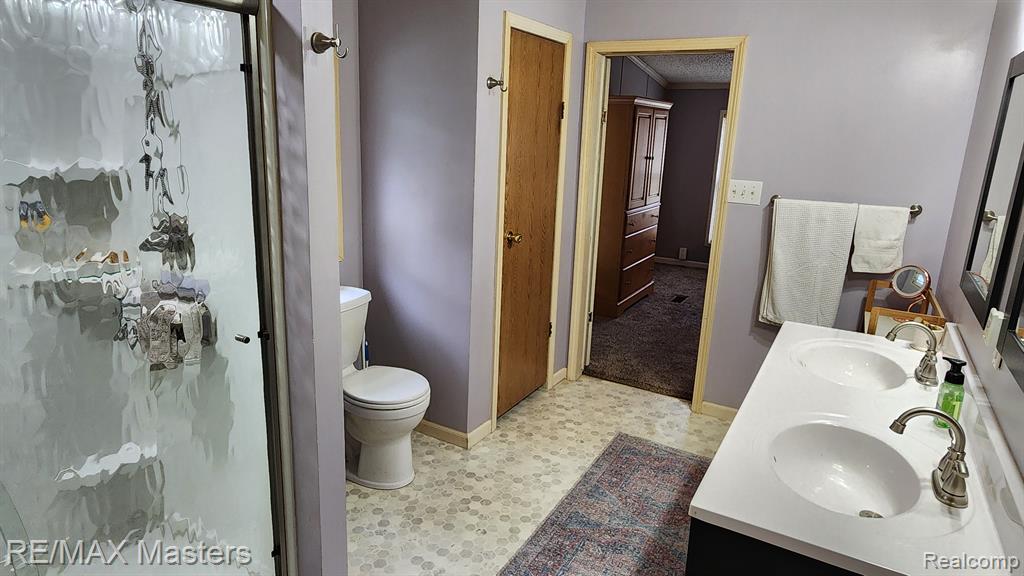 5718 HUNT Road, Adrian, MI 49221 — Photo 15