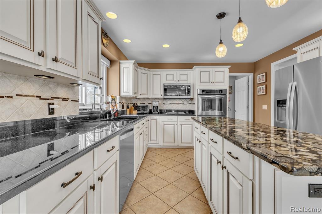 48123 Covington Court, Canton, MI, 48187