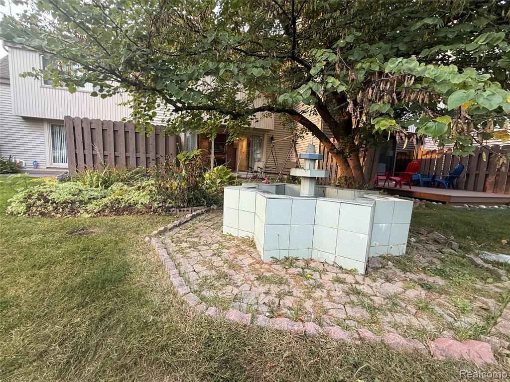 6302 Laurentian Court, Flint, MI 48532 — Photo 44