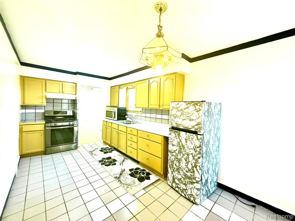 19643 Caldwell Street, Detroit, MI 48234 — Photo 13
