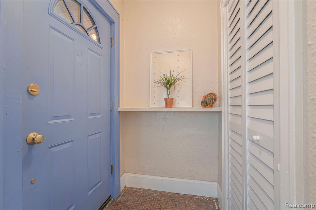 221 W Grixdale, Highland Park, MI 48203 — Photo 5