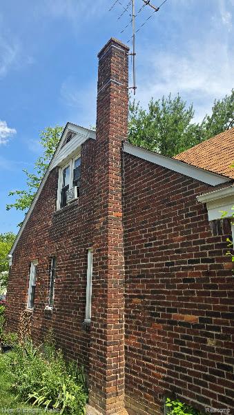 16237 Edmore Drive - Photo 3