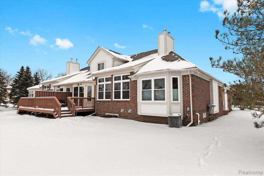 49407 N Glacier, Northville, MI 48168 — Photo 34