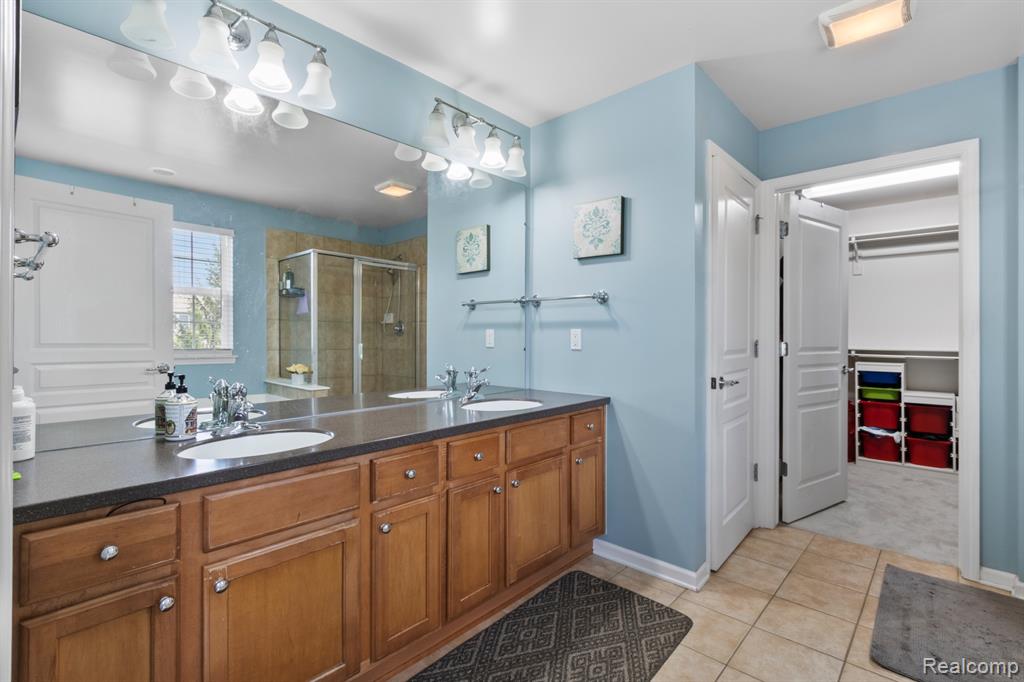 48938 Running Trout Lane, Northville, MI — Photo 20